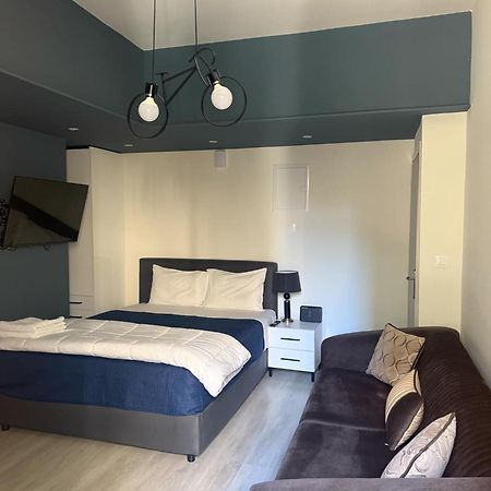 N&M Apartment Chios Town Exterior foto